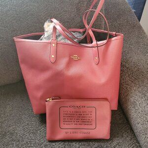NEW COACH TOTE BAG LEATHER PURSE IN CANDY PINK WITH COIN PURSE
